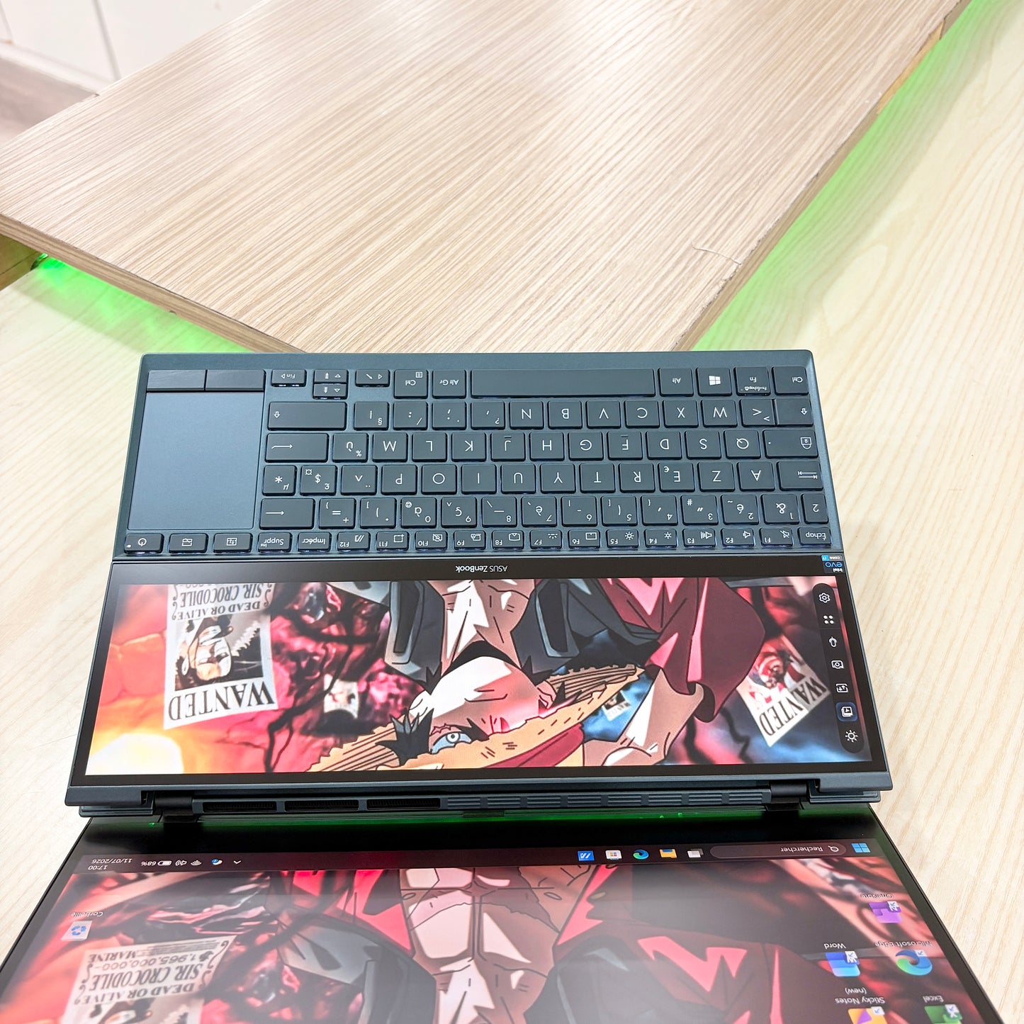 ASUS ZenBook Duo UX482EA
 /Core i7 -11th / 16Go/ 1 Téra SSD/ 14" & 12"