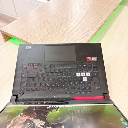 Gamer Asus Rog Strix G513QY Ryzen 9 / 12Go dédiée / 32Go DDR4 / 1 téra SSD