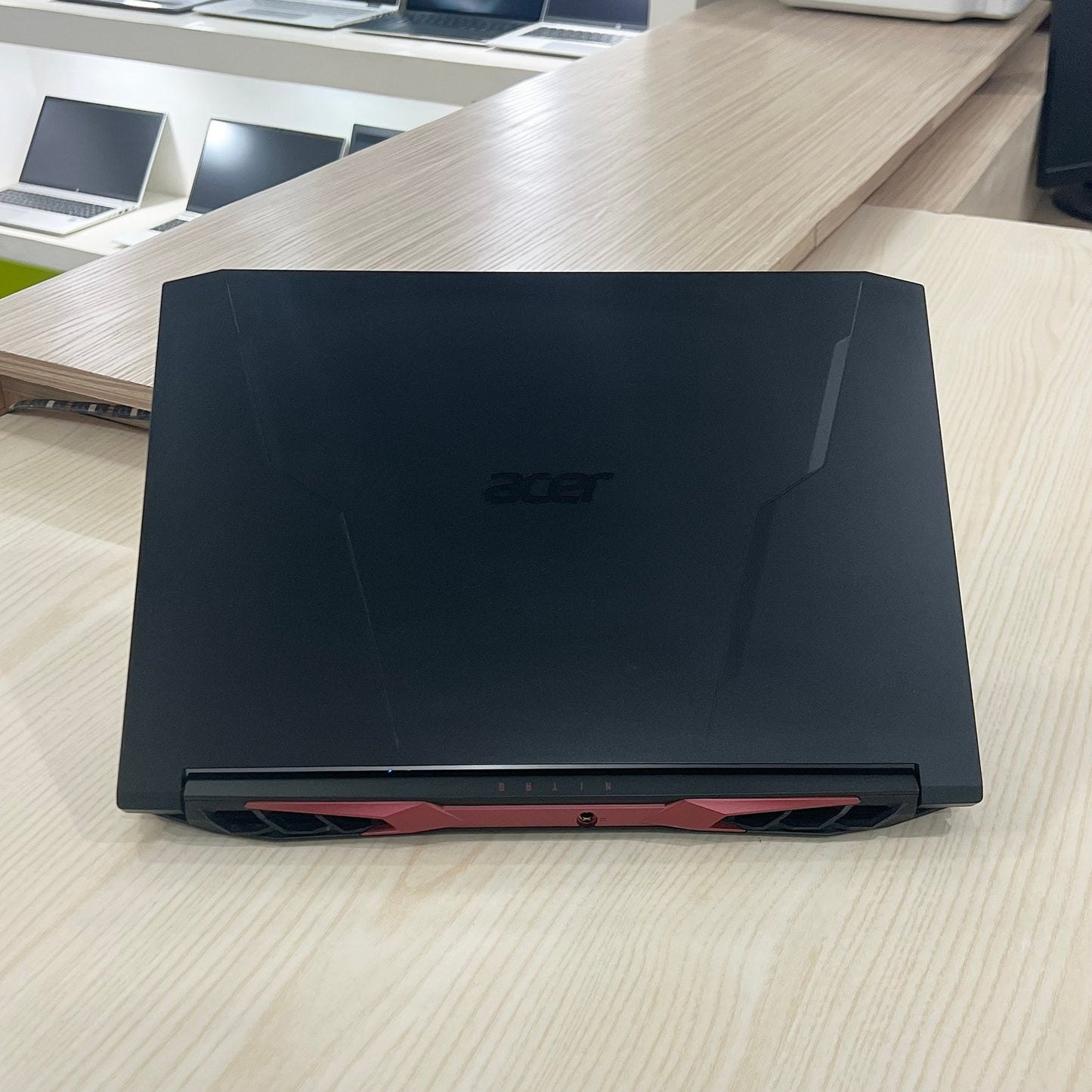 Gamer Acer Nitro AN515-57 Core i5-11ème Génération - RTX 3060 6Go dédiée - 16Go DDR4 - 512Go SSD - 15,6" 144Hz