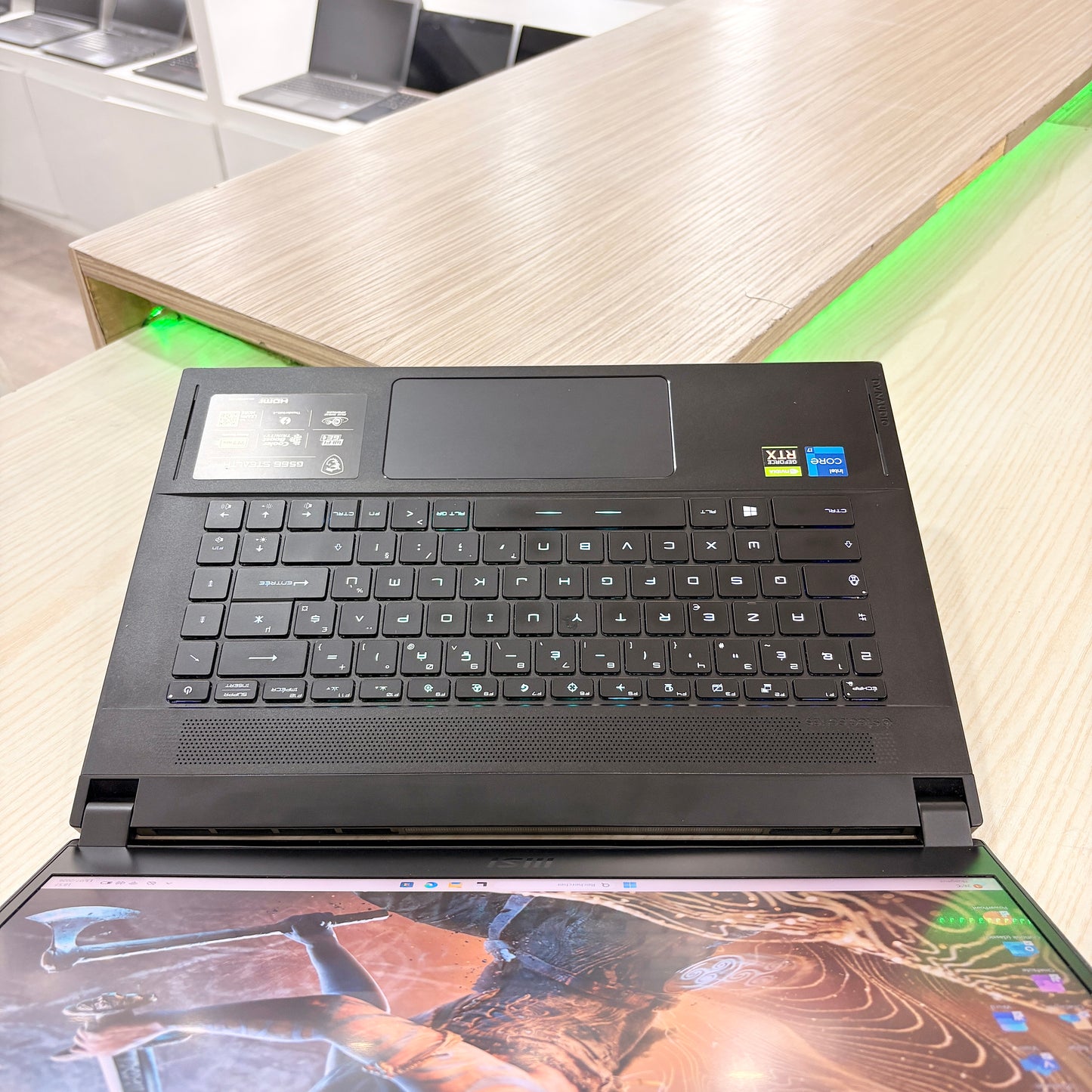 Gamer MSI GS66 Stealth 11UG
 /Core i7 -11th / 16Go/ 512Gp SSD/ 15,6" 165Hz