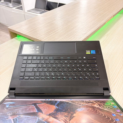 Gamer MSI GS66 Stealth 11UG
 /Core i7 -11th / 16Go/ 512Gp SSD/ 15,6" 165Hz