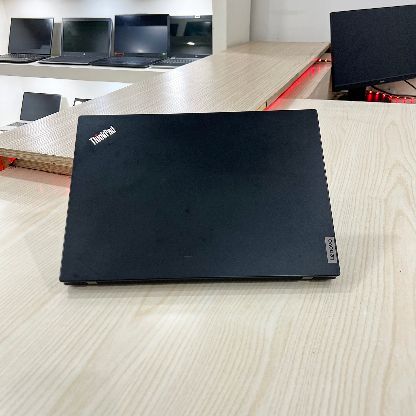 Lenovo ThinkPad L14 - Core i5-10ème génération - 256Go SSD - 08Go DDR4 - 14" FHD