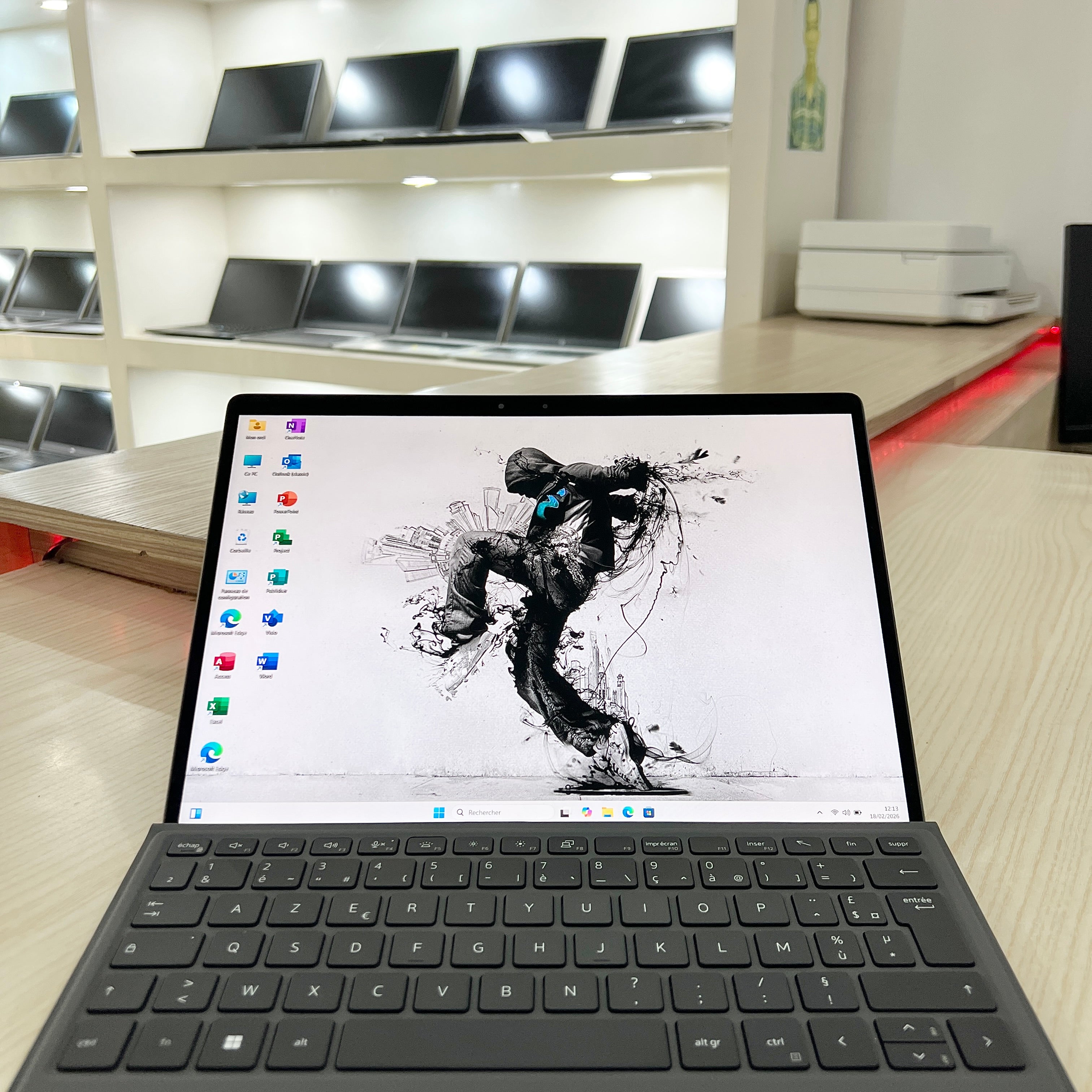 Dell latitude 7320 avec stylet 🖊️ - Core i5-11ème génération - 256Go SSD - 16Go DDR4 - 13,3