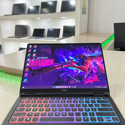 Gamer Hp Omen Transcend 14-fb0xxx -  Intel Core Ultra 9 185H RTX 4060 8Go dédiée , 32Go DDR5, 1 Téra SSD, 14" 3k Oled 120Hz