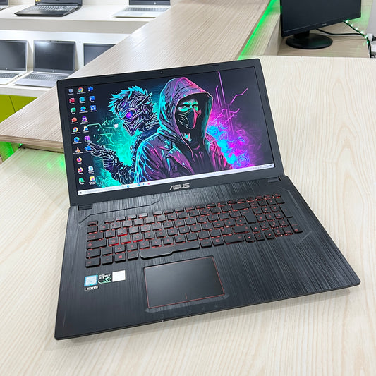 Gamer Asus GL753VD-  Core i5-7ème Génération - NVIDIA GeForce GTX 1050 4Go dédiée - 16Go DDR4 - 128Go SSD & 1 téra HDD - 15,6" FHD