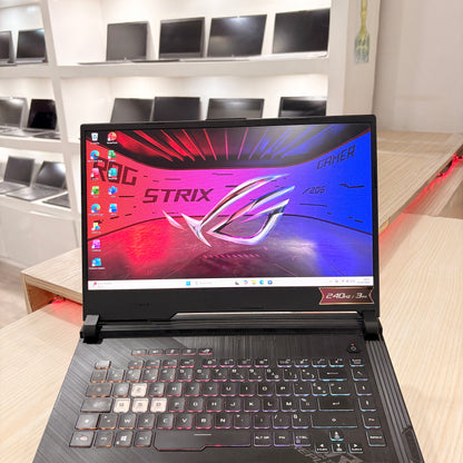 Asus Rog Strix G512LV- Core i7-10ème - NVIDIA GeForce RTX 2060 6Go dédiée - 16Go DDR4 - 512Go SSD - 15,6" FHD 240Hz