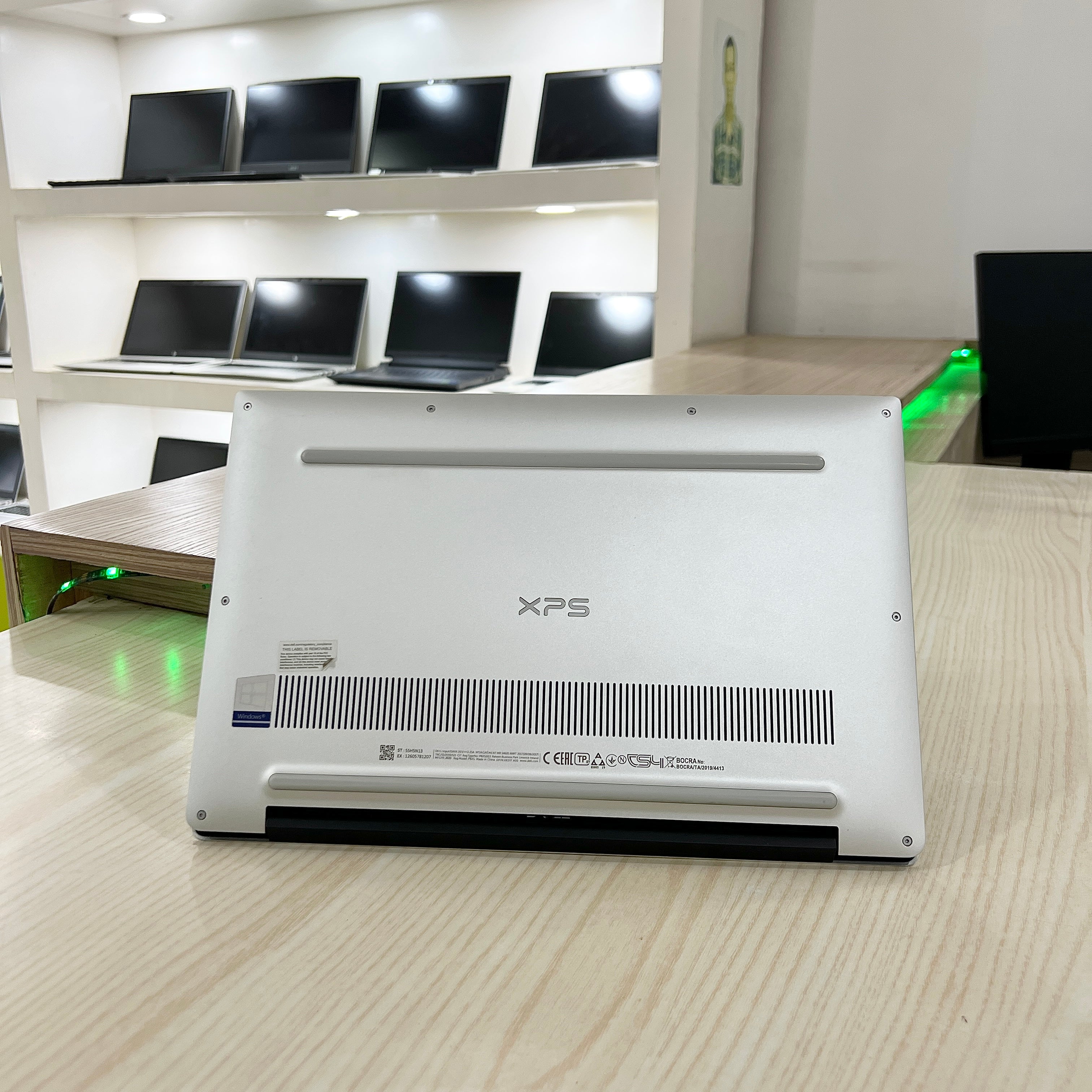 DELL XPS 13 7390 - Core i7-10ème - 16Go DDR4 - 512Go SSD - 13,3